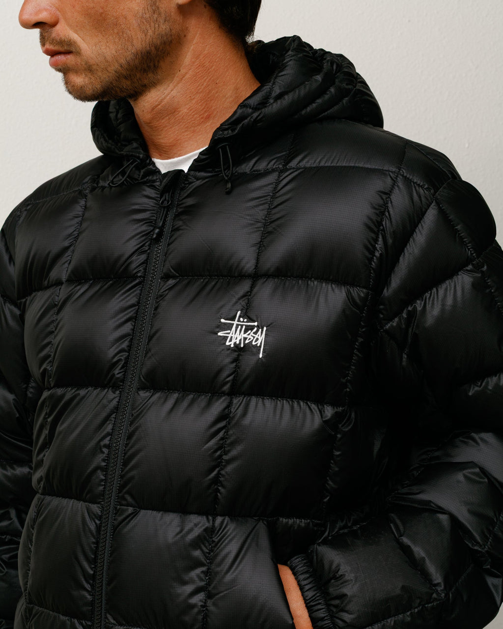 MIDWEIGHT HOODED PUFFER